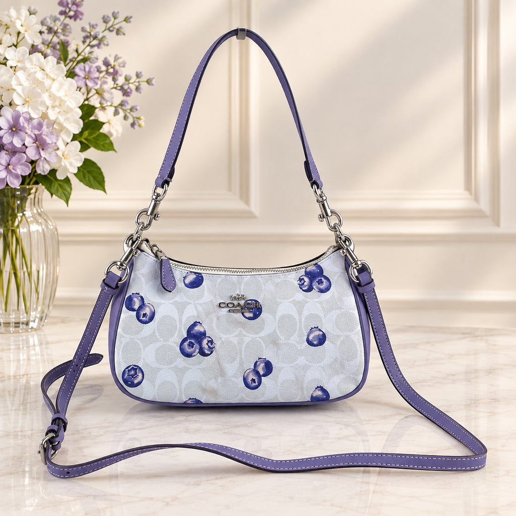 COACH CR292 Teri 2way Shoulder Signature Canvas Blueberry Print Outlet